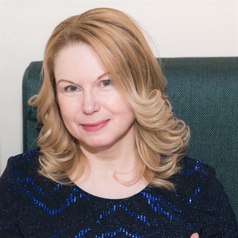 Dr. Irīna Vlasenko